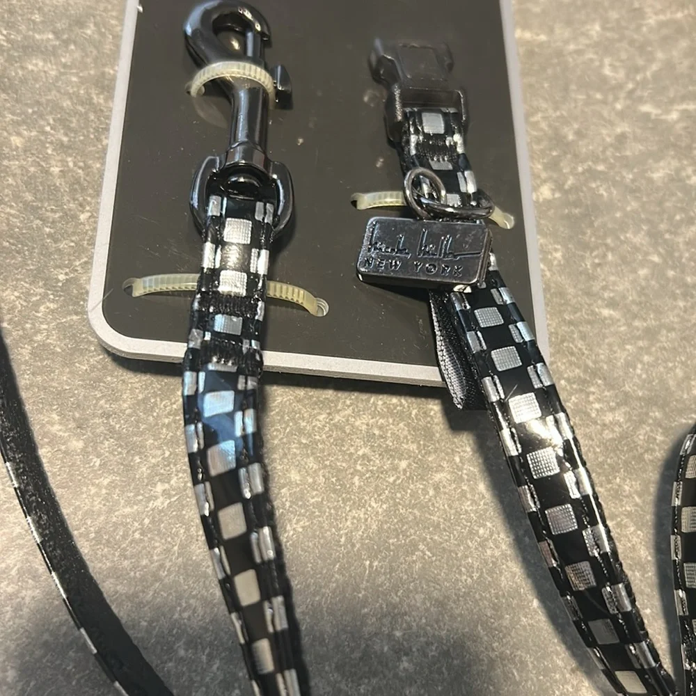 Nicole Miller Metallic dog collar and leash set size XSmall NWT